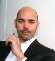 Vetted CEO executive based in France