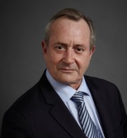 Vetted CEO executive based in France