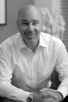 Vetted COO/Managing Director executive based in United Arab Emirates 