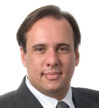 Vetted COO/Managing Director executive based in Italy