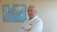 Vetted CEO executive based in France
