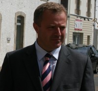 Vetted CEO executive based in France