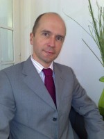 Vetted COO/Managing Director executive based in France