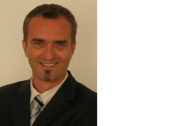 Vetted COO/Managing Director executive based in Italy