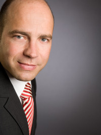 Vetted Sales & Marketing Director executive based in Germany