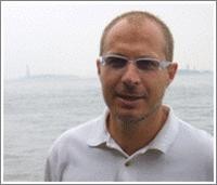 Vetted Sales & Marketing Director executive based in Italy