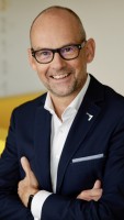 Vetted COO/Managing Director executive based in Germany