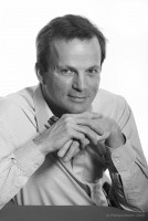 Vetted COO/Managing Director executive based in France