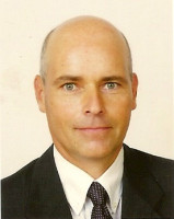 Vetted CEO executive based in France