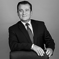 Vetted CEO executive based in France