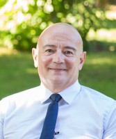 Vetted COO/Managing Director executive based in France
