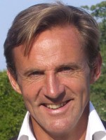 Vetted CEO executive based in France