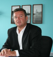 Vetted Human Resources Director executive based in France