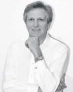 Vetted Sales & Marketing Director executive based in France