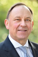Vetted CEO executive based in Switzerland