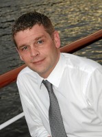 Vetted CEO executive based in France