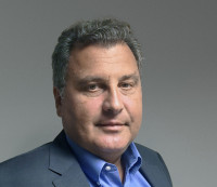 Vetted CEO executive based in France