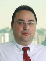 Vetted Sales & Marketing Director executive based in Brazil