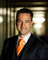 Vetted CEO executive based in UK