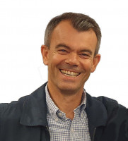 Vetted CEO executive based in France