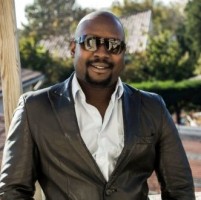 Vetted CEO executive based in France