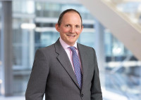 Vetted COO/Managing Director executive based in France