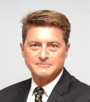 Vetted CEO executive based in France
