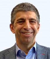 Vetted COO/Managing Director executive based in France