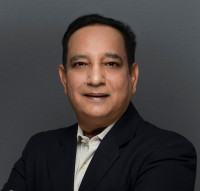 Vetted Sales & Marketing Director executive based in India