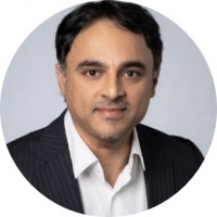 Vetted COO/Managing Director executive based in Switzerland