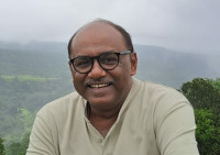 Vetted Business Unit Director executive based in India