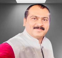 Vetted Sales & Marketing Director executive based in India