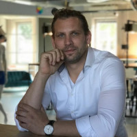 Vetted CEO executive based in UK