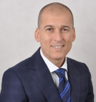 Vetted COO/Managing Director executive based in Italy