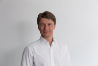Vetted Other executive based in France