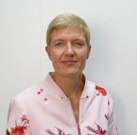 Vetted Other executive based in France