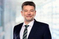 Vetted CEO executive based in Switzerland