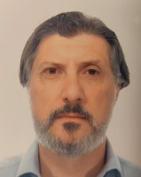 Vetted COO/Managing Director executive based in Italy