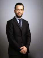 Vetted Business Unit Director executive based in France
