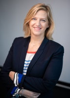 Vetted Business Unit Director executive based in France