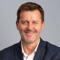 Vetted CEO executive based in France