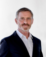 Vetted Other executive based in France