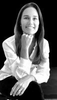 Vetted Business Unit Director executive based in France