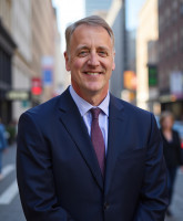 Vetted COO/Managing Director executive based in USA